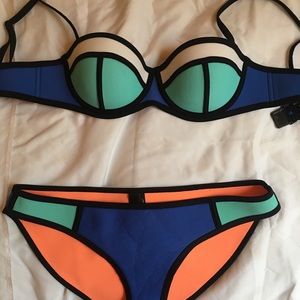Triangl bikini